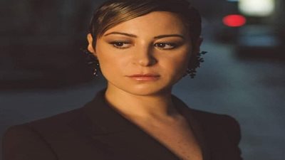 منة شلبي تنعى وفاة ابن حسن يوسف وشمس البارودي.. وتوجه هذه الرسالة للشامتين