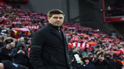 تفاصيل تهديد نجم منتخب مصر لـ ستيفن جيرارد في انجلترا