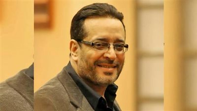 سيمون تنعي رحيل نجم التسعينات علاء عبد الخالق