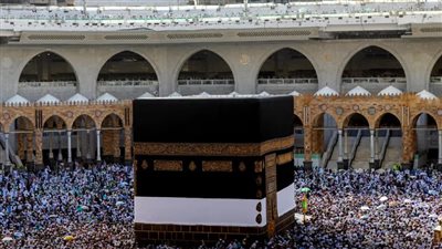 عاجل.. السعودية تبدأ بإصدار التأشيرات الإلكترونية للعمرة