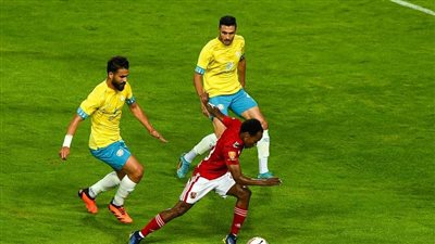 خبير تحكيمي يكشف سبب أزمة مباراة الأهلي والإسماعيلي