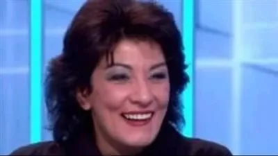 سماح أنور تتعاقد على كتالوج لمحمد فراج 