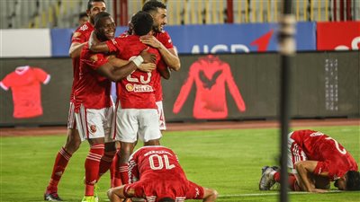 نجم الأهلي السابق: هذا اللاعب يمتلك عرضًا أوروبيًا ورحيله صعب