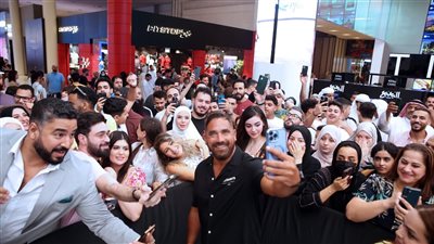 أبطال فيلم البعبع يحتفلون بالعرض الخاص للفيلم في دبي