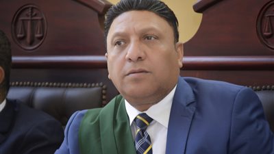 السجن 3 سنوات لبائع سجائر لحيازة سلاح ناري ببورسعيد