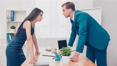 استشاري نفسي تكشف سبب غيرة الرجل من زوجته الناجحة (فيديو)