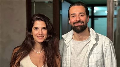 أحمد حاتم وكارمن بصيص في كواليس فيلم 'حدوتة الأيام الباقية'