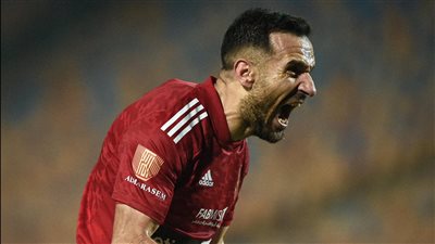 نجم الأهلي السابق يكشف بديل علي معلول المنتظر