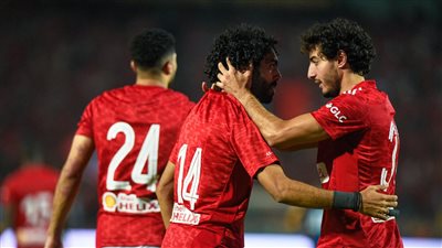 عاجل.. تأكد غياب مدافع الأهلي عن موقعة المقاولون العرب