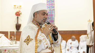 الأنبا عمانوئيل يترأس قداس النذور الدائمة للأخ جوزيف عبد الملاك بالطويرات