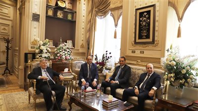 رئيس محكمة النقض يستقبل وزير المجالس النيابية ومساعد أول وزير العدل 