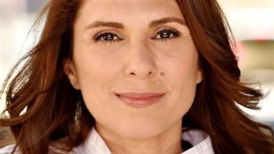 بالصور: إيرانية تحقق حلمها مع Elemental 