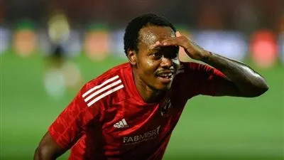 كولر يحسم الأمر.. القرار النهائي بشأن رحيل بيرسي تاو عن الأهلي