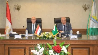 مستشار رئيس الجمهورية ومحافظ الجيزة يتابعان الموقف التنفيذي لمشروعات حياة كريمة