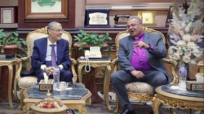 رئيس الطائفة الإنجيلية يشكر محافظ المنيا على مجهوداته في تقنين أوضاع الكنائس الإنجيلية