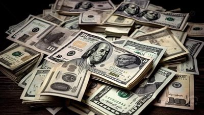 عاجل - بعد انهيار أسعار الذهب.. اعرف سعر الدولار اليوم في مصر.. وكواليس القضاء على العملة الأمريكية بالسوق السوداء