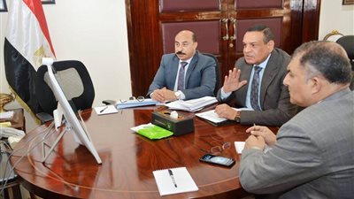 محافظ أسوان: استكمال إجراءات إلزام الجهات والمحال بترشيد الكهرباء