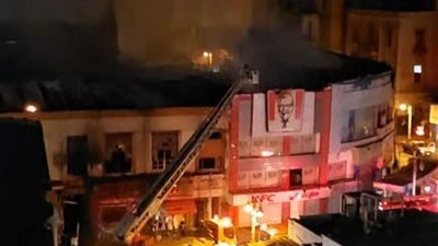 عاجل.. حريق ضخم بمحطة الرمل في الإسكندرية يلتهم 4 مطاعم شهيرة