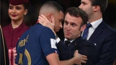 عاجل.. إيمانويل ماكرون يتدخل في معركة مبابي وسان جيرمان 