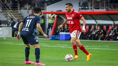 بيراميدز يتقدم على الأهلي بهدف دون رد في الشوط الأول بالدوري المصري