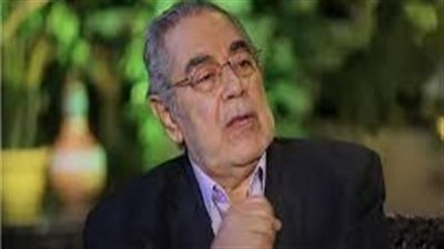 تأجيل محاكمة 10 متهمين بالنصب على الفنان صبري عبدالمنعم لـ 8 أغسطس