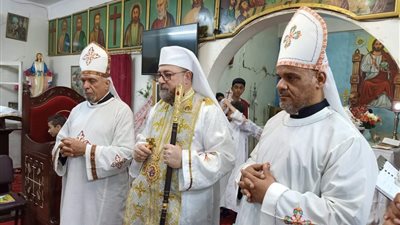 الأنبا مرقس يحتفل بعيد القديسين يواقيم وحنة بديروط