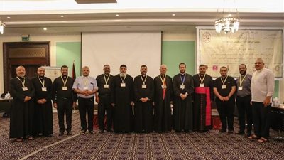 الأنبا باخوم يلقي محاضرة في المؤتمر الدولي العاشر للمحاكم الكنسية اللاتينية بالأردن