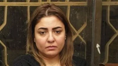 بعد خبر وفاة والدها.. مي كساب تتصدر محركات البحث 