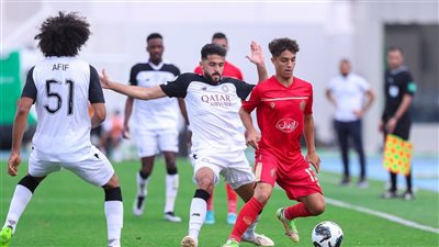 بـ10 لاعبين.. الوداد يتعادل أمام السد في افتتاح مجموعات البطولة العربية للأندية