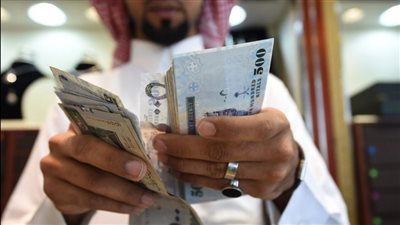 سعر الريال السعودي اليوم الاثنين في البنوك ومكاتب الصرافة 