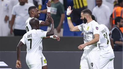 بنزيما يكشف عن رأيه بعد أول مواجهة مع اتحاد جدة