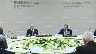 ماذا قال بوتين عن جمال عبد الناصر وعمر المختار في قمة بطرسبرج؟