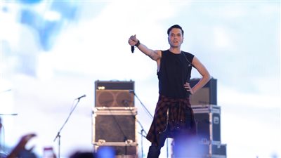 بحضور مروان بابلو.. أمير عيد يشكر الفنانين المشاركين فى حفل المنارة