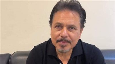 محمد رياض: اشتغلت مدرس كيمياء.. والمدير رفدني بسبب البنات (فيديو)