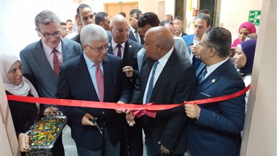 وزير التعليم العالي يفتتح أعمال تطوير مستشفى بنها الجامعي 