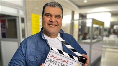 أحمد فتحي لـ الفجر الفني: مشوار نجاحي  امتد لـ28 عام.. ودور شقة فيصل من أهم الأدوار في مسيرتي الفنية (حوار)