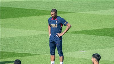 عاجل.. أزمة نارية جديدة بين باريس سان جيرمان وكيليان مبابي 