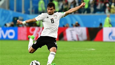 عقوبة مغلظة تنتظر طارق حامد في الدوري السعودي بعد إشارته المشينة