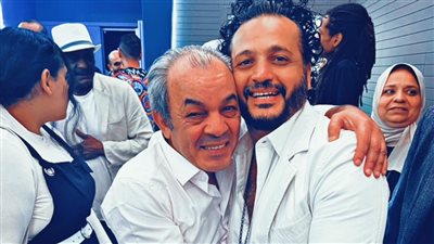 أحدث ظهور للفنان إيساف من العرض الخاص لفيلم مرعي البريمو 