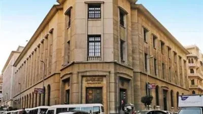 خبراء يجيبون لـ 