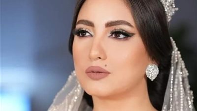 هبة حسن تستجيب لطلب جمهورها وترتدي فستان زفاف