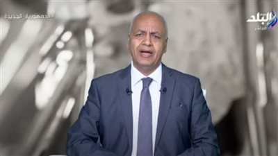 الانخفاض مستمر.. مصطفى بكري يفجر مفاجأة بشأن سعر الدولار في السوق السوداء 