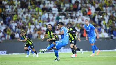 الهلال يزاحم عمالقة أوروبا على صفقة الموسم