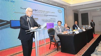 وزير التعليم يعلن تطوير مناهج الثانوية العامة 