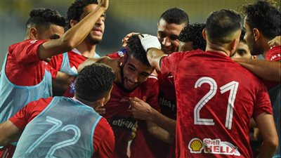 عاجل.. رحيل لاعب جديد عن الأهلي