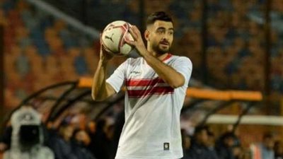 المثلوثي يعتذر ويوضح لقطة تقبيل حذاء شيكابالا خلال مباراة البنك الأهلي