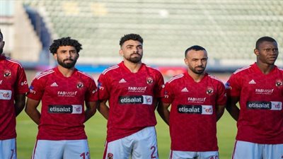 عاجل.. نجم الأهلي يرحل رسميًا عن الفريق ويدرس عروض محلية