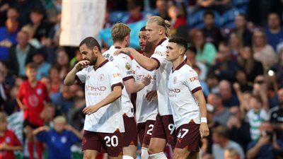 نتيجة مباراة مانشستر سيتي وبيرنلي اليوم الجمعة 11/8/2023 في الدوري الإنجليزي الممتاز.. هالاند يسجل ثنائية مميزة 