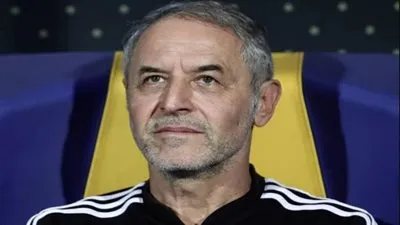 محمد بركات يعلق على تجديد عقد كولر مع الأهلي