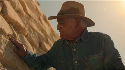 زاهي حواس يطالب محمد صلاح بمهمة خاصة لاستعادة الآثار المصرية (فيديو)